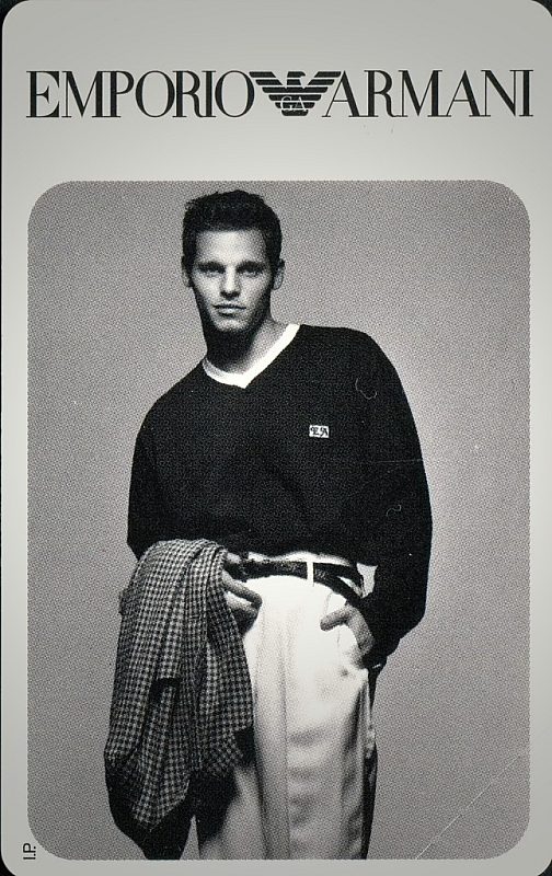 Emporio Armani - Uomo con soprabito