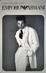Emporio Armani - Uomo vestito di bianco (L. 2.000)