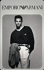 Emporio Armani - Uomo con soprabito