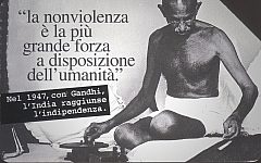Parole Che Raccontano Un Secolo - Gandhi