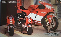 Ducati GP4 e il suo team - ambience (€ 5)