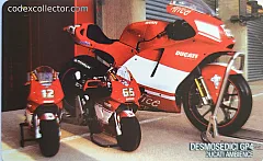 Ducati GP4 e il suo team - ambience (€ 5)