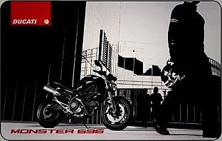 Ducati Monster 696 - 2/2