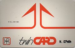 TwinCard - Orange Arrows